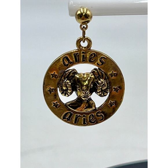 Avon Aries Ram Zodiac March Vintage Pierced Gold Tone Dangling Earrings - Picture 4 of 8